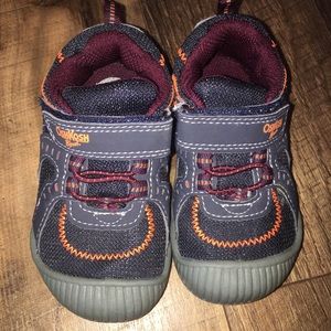 Toddler boys Oshkosh shoes.